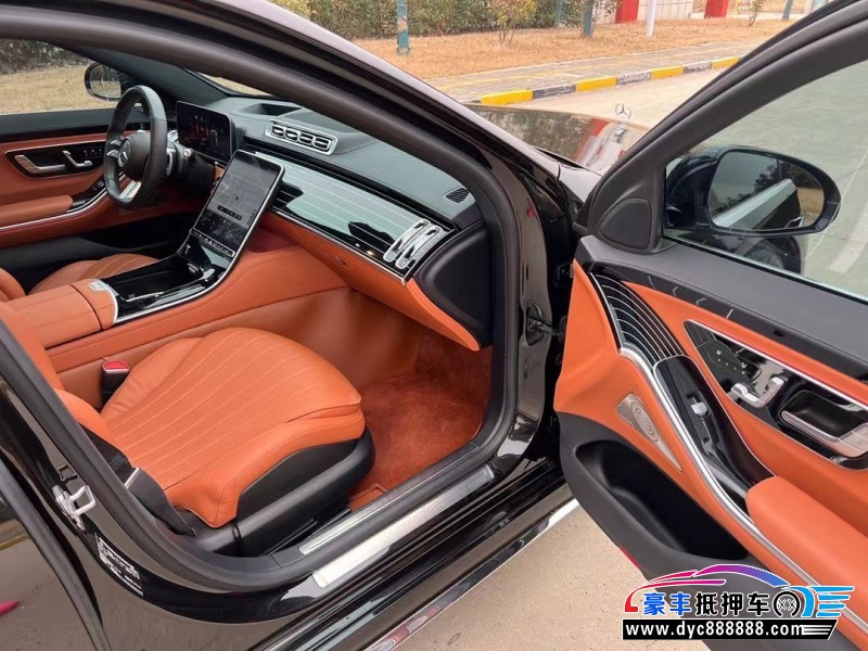 22年奔驰S轿车抵押车出售