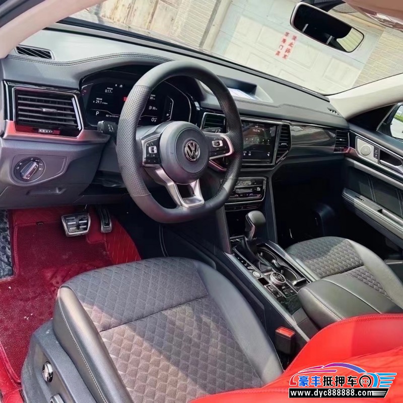 20年大众途昂轿车抵押车出售