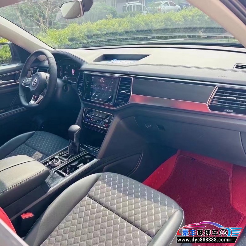 20年大众途昂轿车抵押车出售