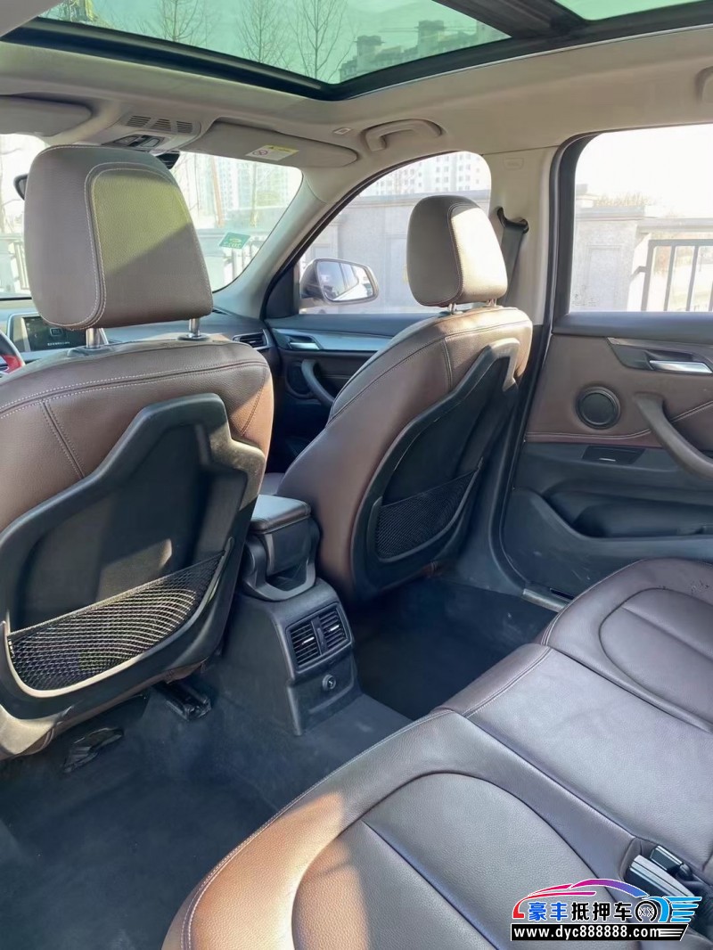 18年宝马X1轿车抵押车出售