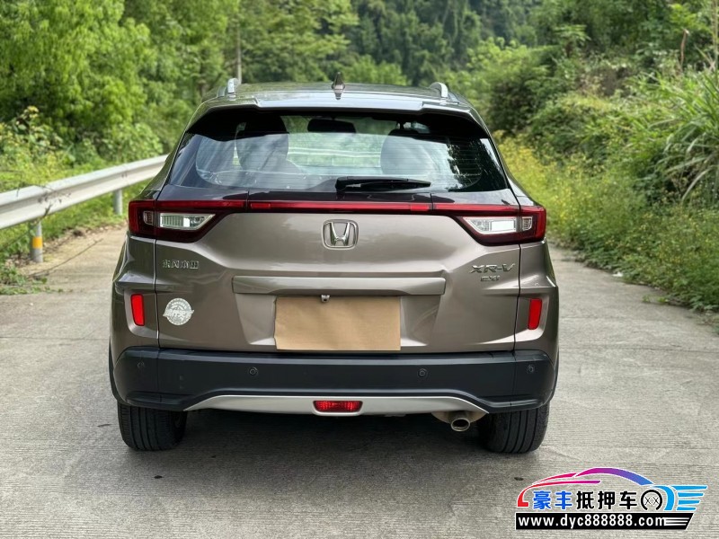 16年本田XRV轿车抵押车出售