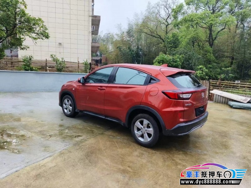 17年本田XRV轿车抵押车出售