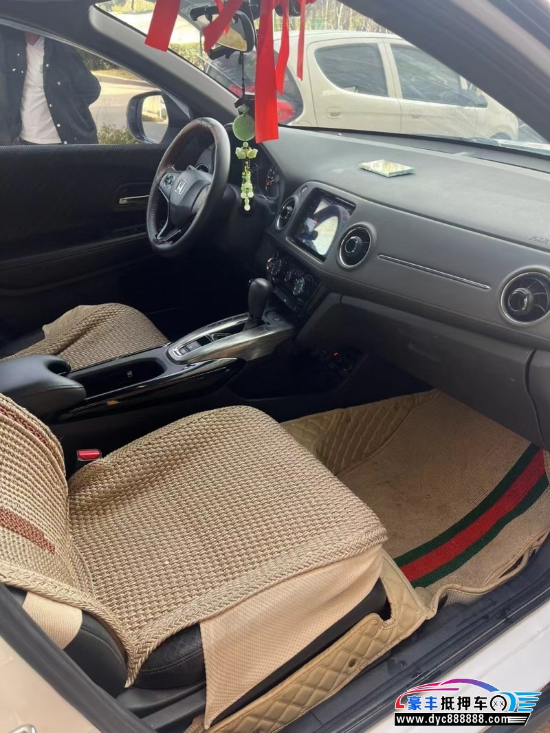 17年本田XRV轿车抵押车出售