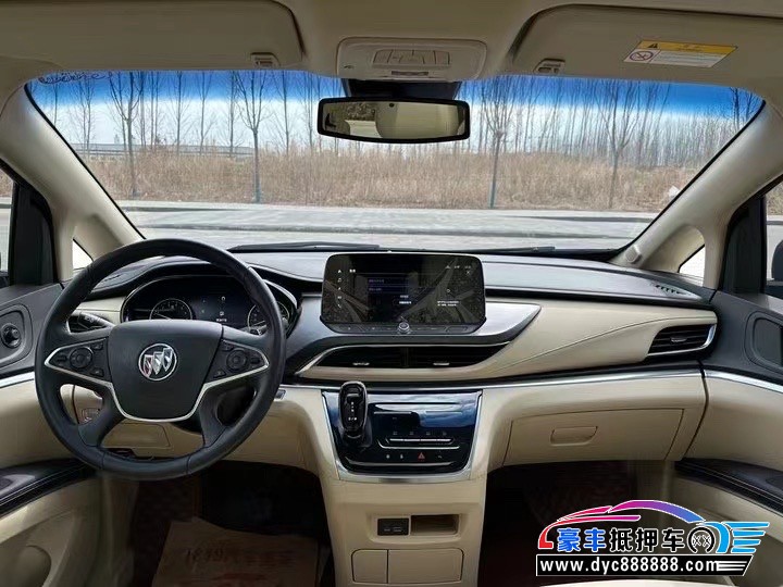 22年别克GL8轿车抵押车出售