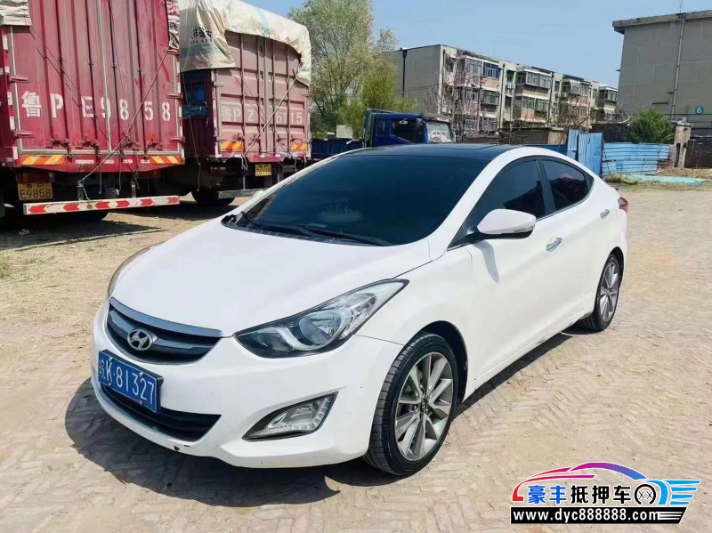 16年现代朗动轿车抵押车出售