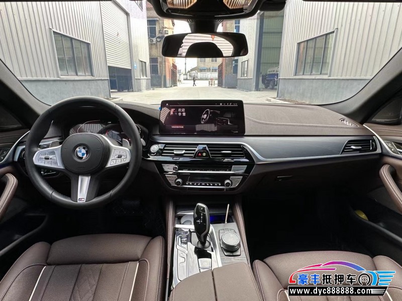 23年宝马5系轿车抵押车出售