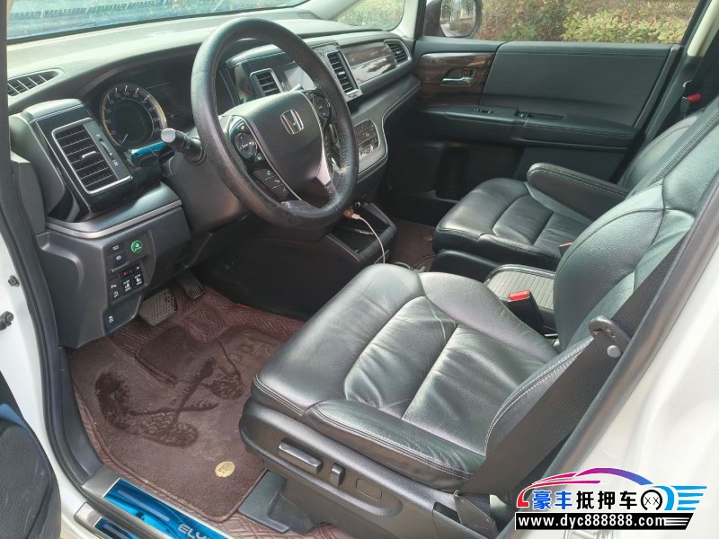 17年本田艾力绅MPV抵押车出售
