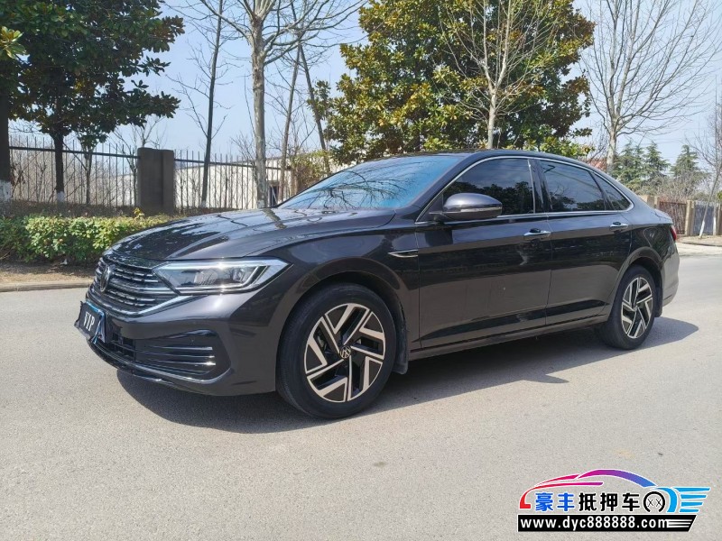 23年大众速腾轿车抵押车出售