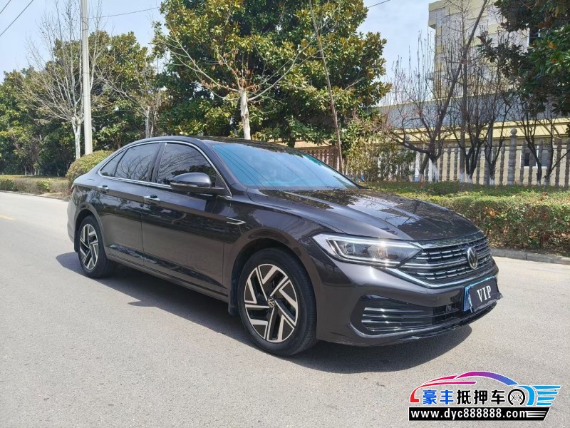 23年大众速腾轿车抵押车出售