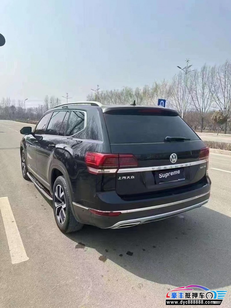 18年大众途昂轿车抵押车出售