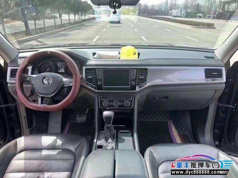 18年大众途昂轿车抵押车出售