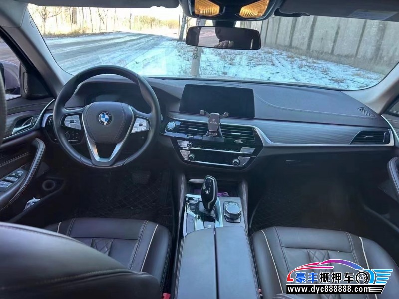 19年宝马5系轿车抵押车出售