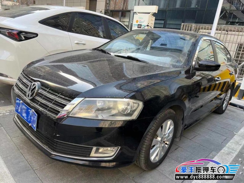 13年大众朗逸轿车抵押车出售