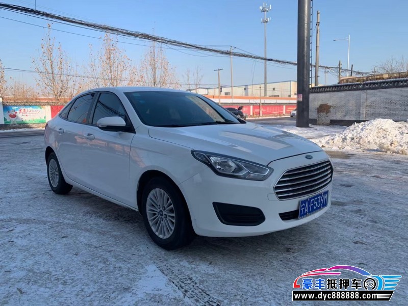 18年福特福睿斯轿车抵押车出售