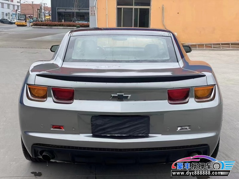 14年雪佛兰科迈罗轿车抵押车出售