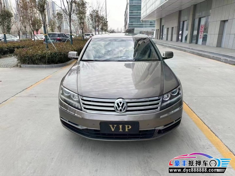 13年大众辉腾轿车抵押车出售