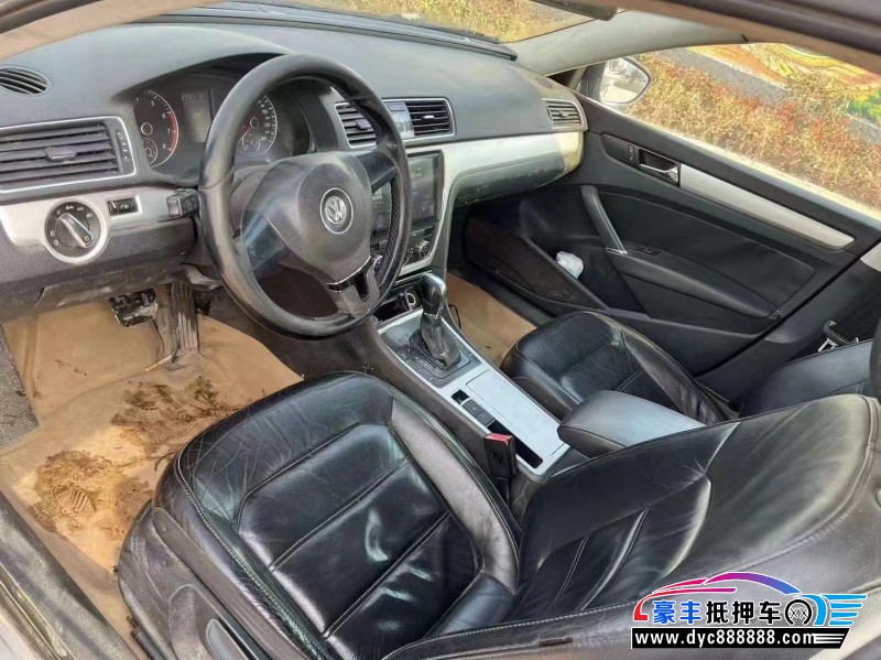 13年大众帕萨特轿车抵押车出售