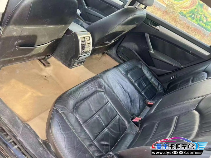 13年大众帕萨特轿车抵押车出售
