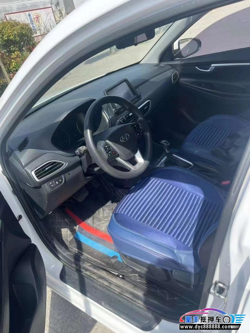 18年现代悦动轿车抵押车出售