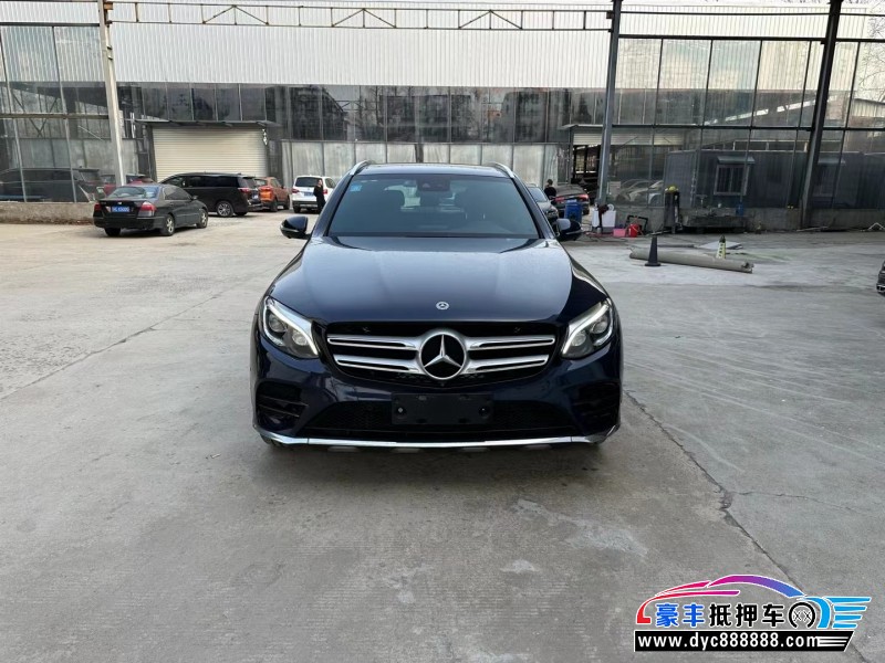 18年奔驰GLC轿车抵押车出售