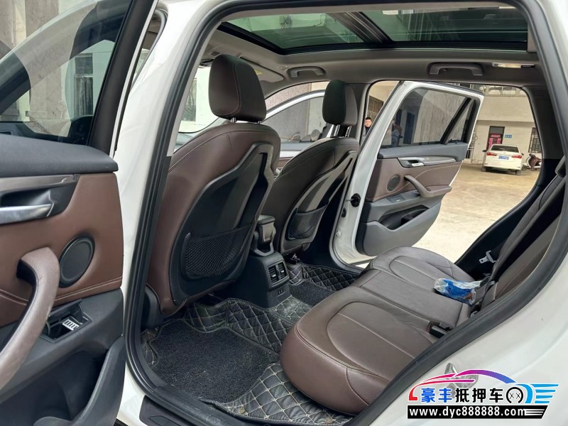 18年宝马X1SUV抵押车出售