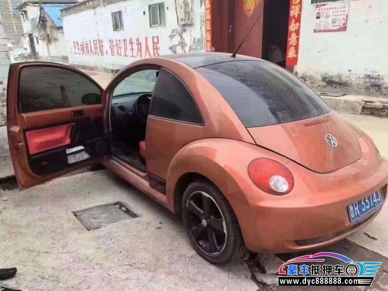 11年大众甲壳虫轿车抵押车出售
