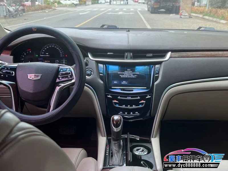 16年凯迪拉克XTS轿车抵押车出售