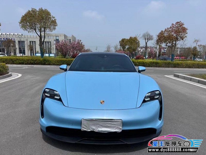 21年保时捷TaYcan轿车抵押车出售