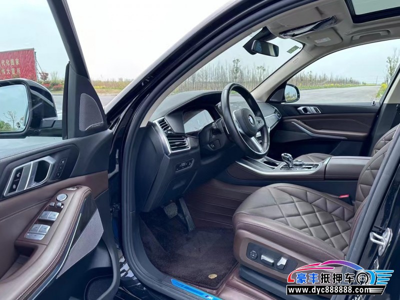 22年宝马X5轿车抵押车出售