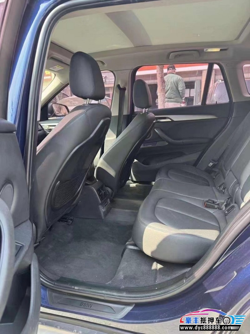 19年宝马X1轿车抵押车出售