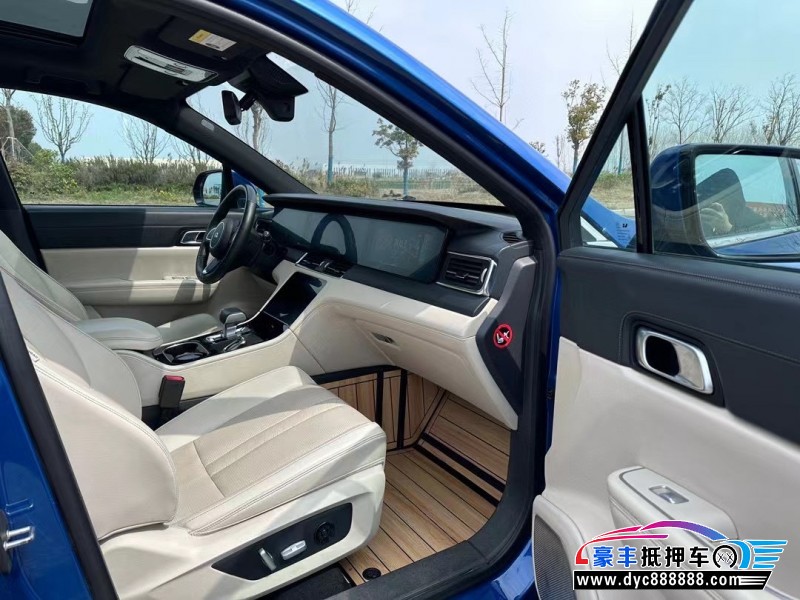 20年理想ONE轿车抵押车出售