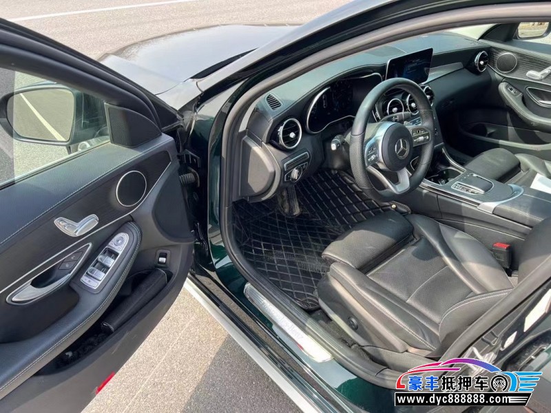 20年奔驰C轿车抵押车出售