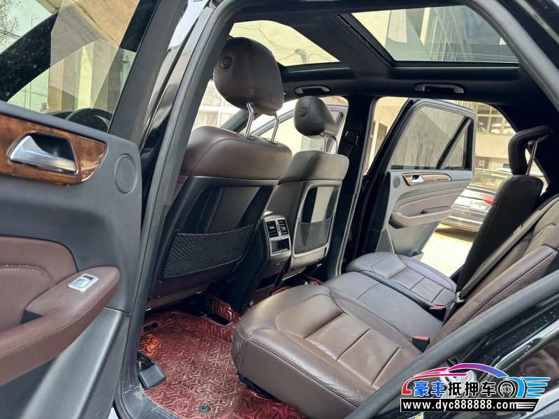 15年奔驰MLSUV抵押车出售