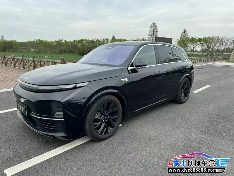 24年理想L7轿车抵押车出售