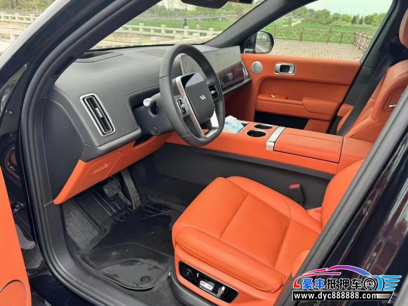 24年理想L7轿车抵押车出售