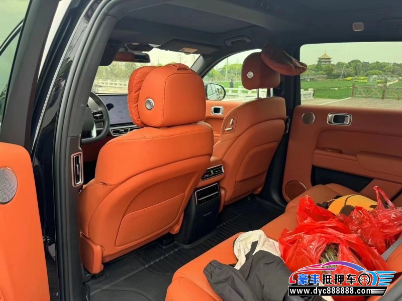 24年理想L7轿车抵押车出售