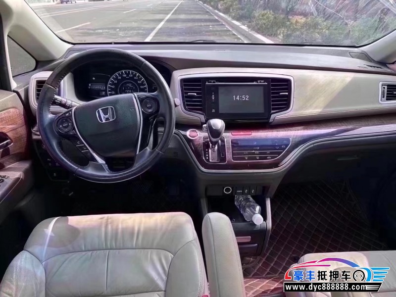 17年本田奥德赛MPV抵押车出售
