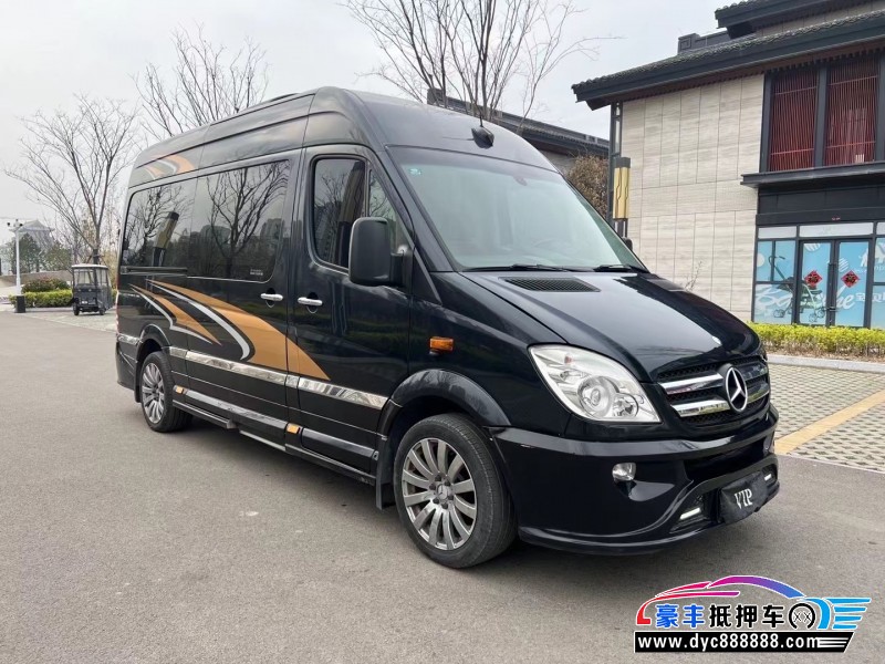 14年奔驰斯宾特轿车抵押车出售