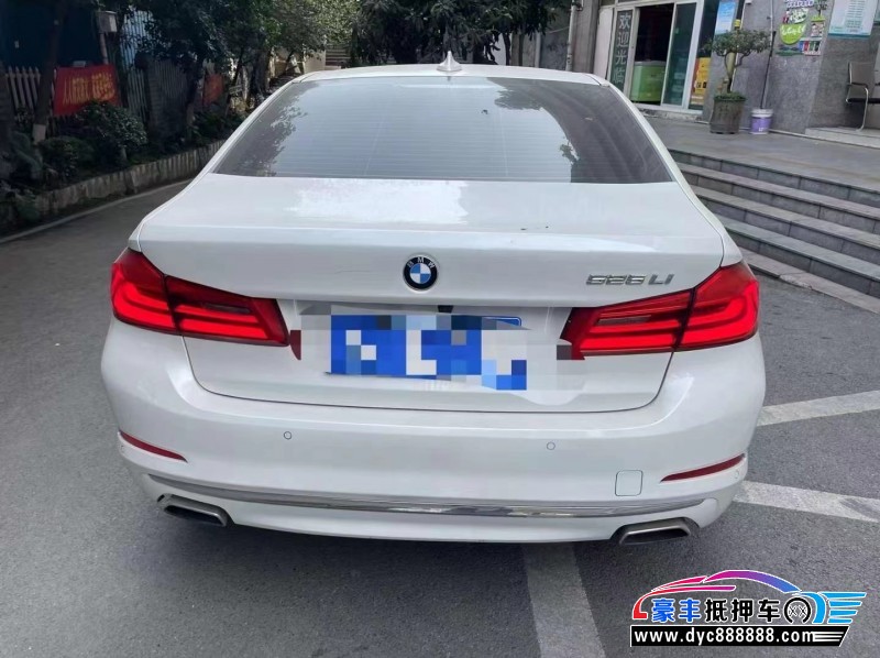 19年宝马5系轿车抵押车出售