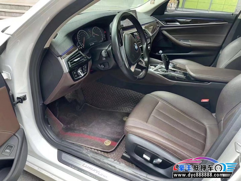 19年宝马5系轿车抵押车出售