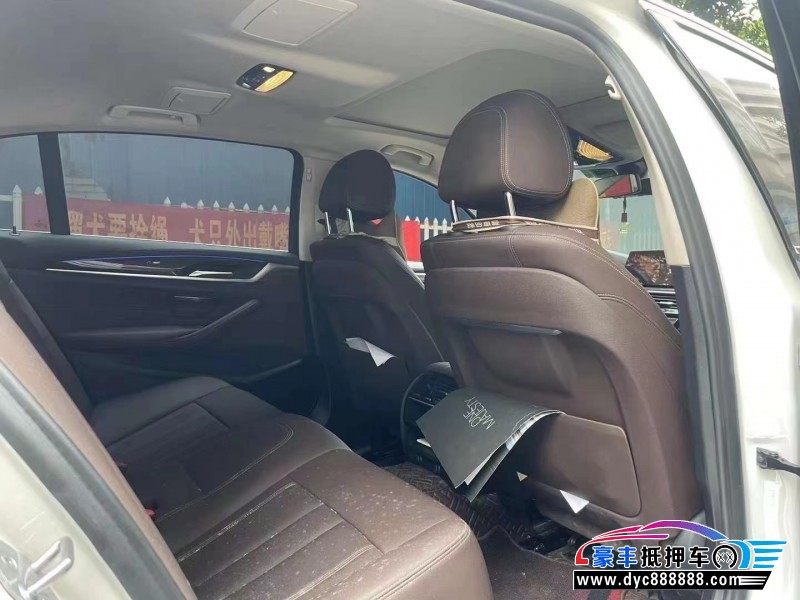 19年宝马5系轿车抵押车出售