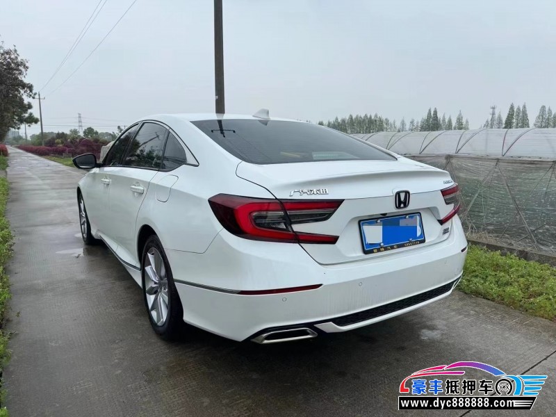 22年本田雅阁轿车抵押车出售