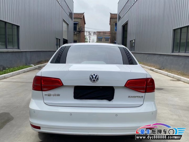 16年大众速腾轿车抵押车出售