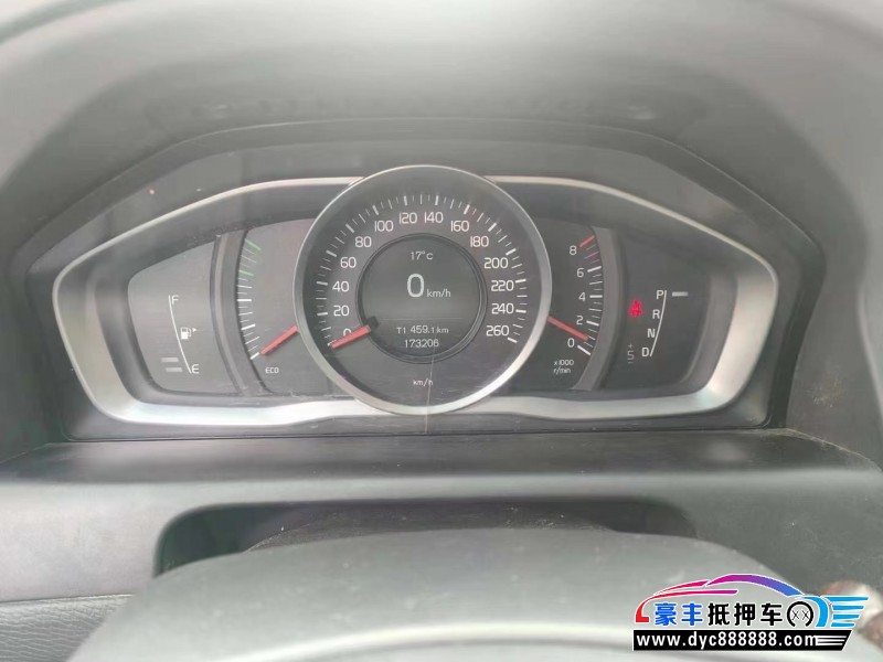 14年沃尔沃XC60SUV抵押车出售