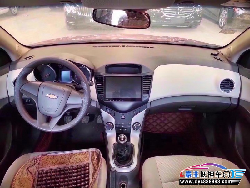 16年雪佛兰科鲁兹轿车抵押车出售