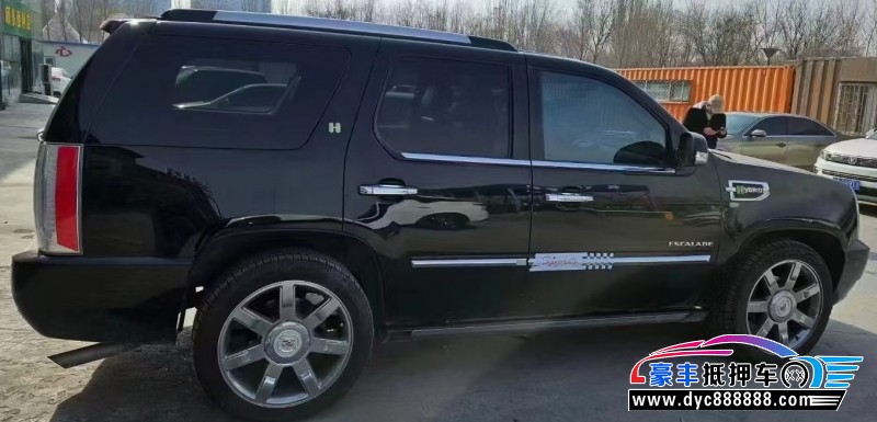 10年凯迪拉克凯雷德轿车抵押车出售