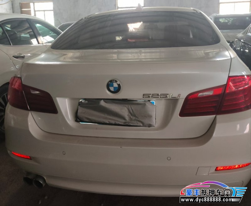 14年宝马5系轿车抵押车出售