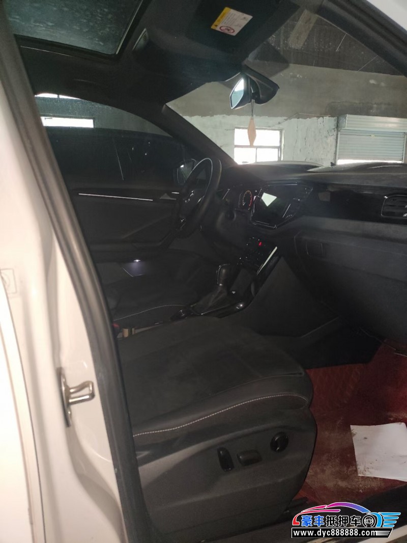 21年大众探歌轿车抵押车出售