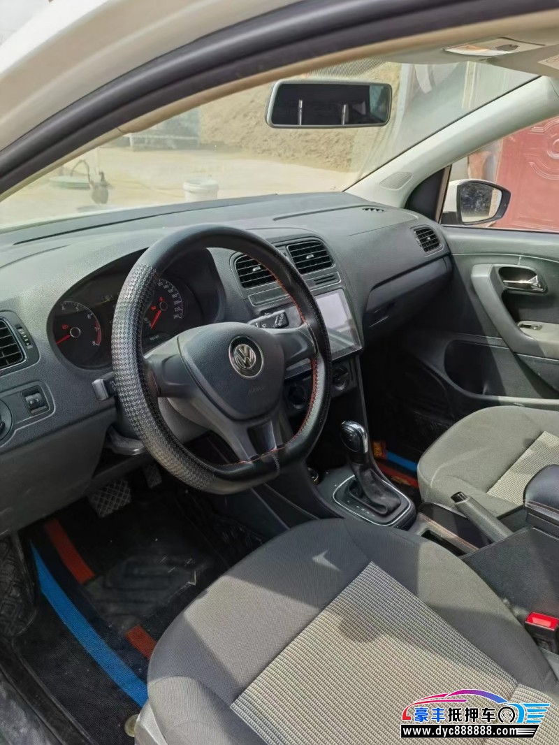 18年大众polo轿车抵押车出售