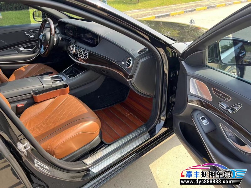 20年奔驰迈巴赫S级轿车抵押车出售